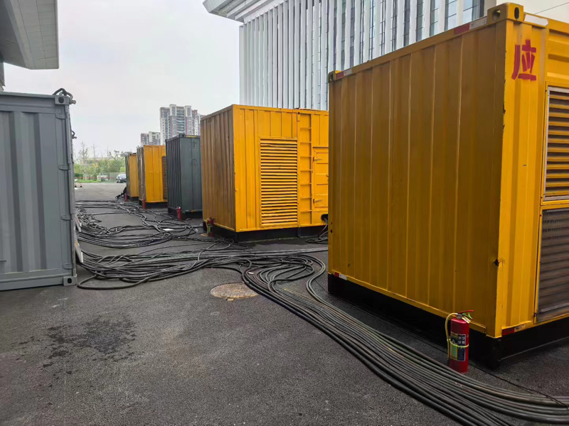 临夏市不同季节柴油发电机组保养有哪些注意事项?