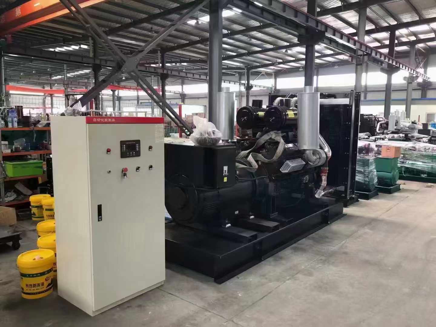 临夏市柴油发电机运行时的噪音和振动水平如何?